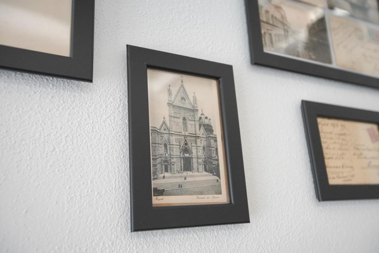 ホテル Cartoline Di Napoli エクステリア 写真