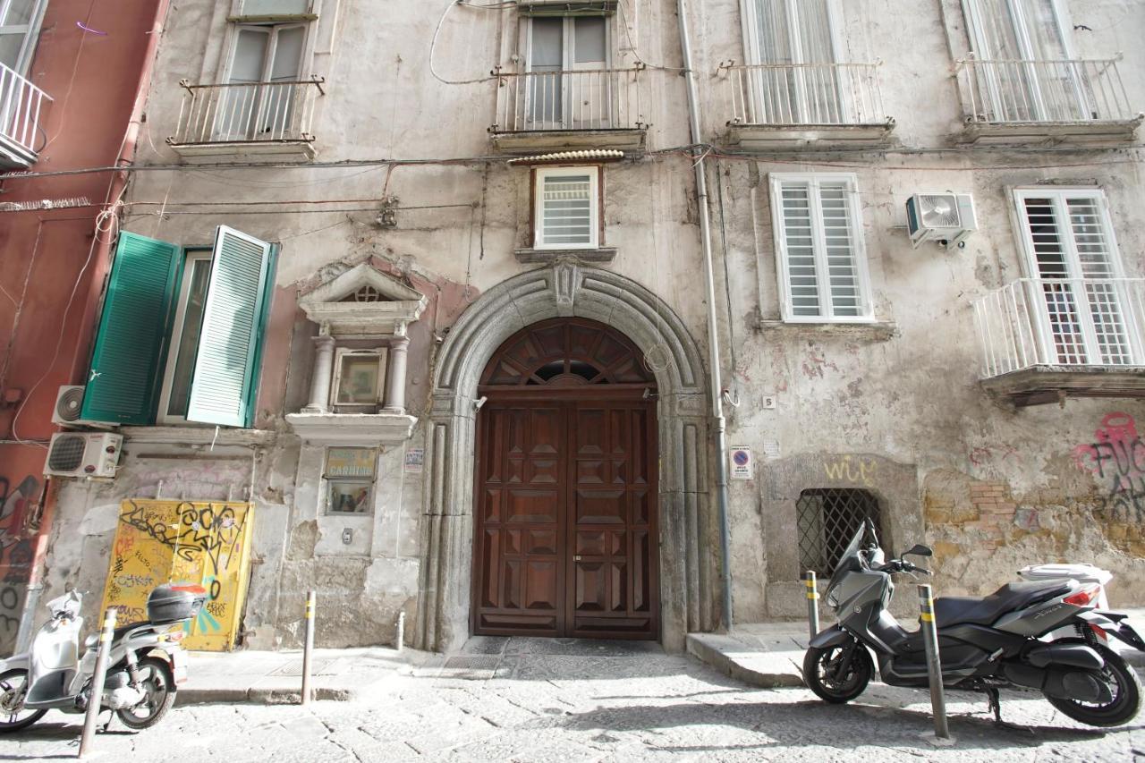 ホテル Cartoline Di Napoli エクステリア 写真